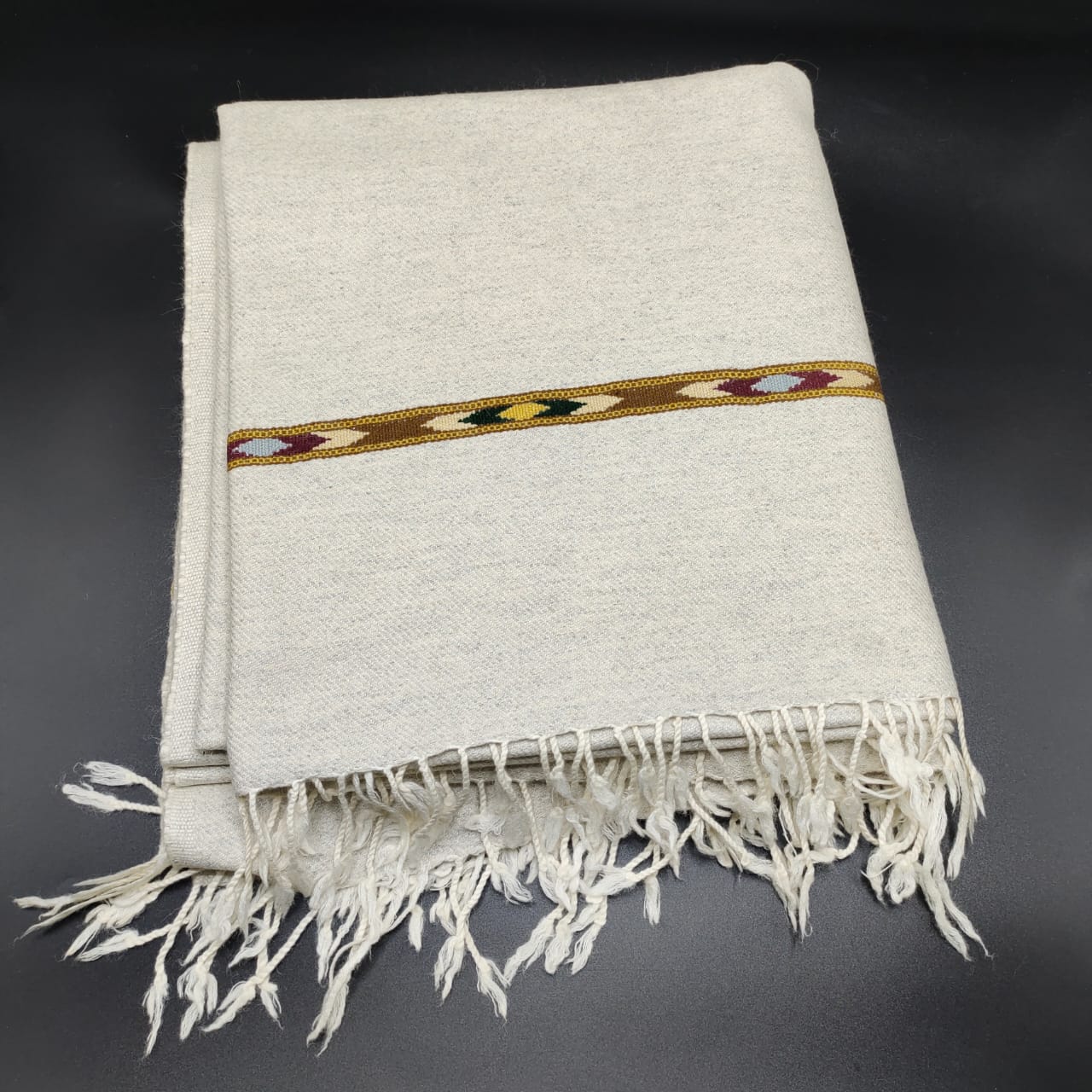 Lambswool shawl for men