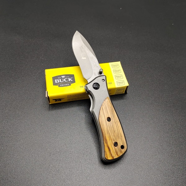 Buck x35 knife